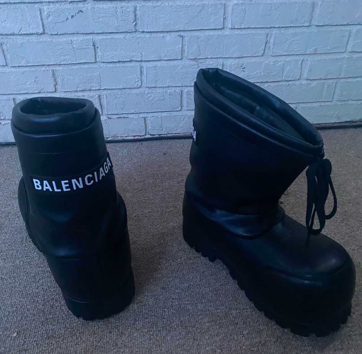 Alaska Balenci Boots