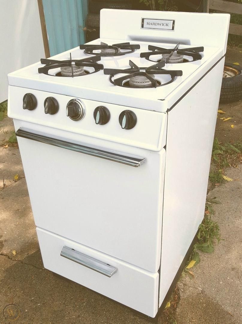 VINTAGE WHITE HARDWICK EFFICIENCY 20-IN WIDE NATURAL/ LP GAS STOVE MODEL UB1616W... β¨WORKS.... USEING.. SIMPLE PROPANEβ¨ TANK.. β¨ππππβ¨