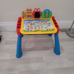 VTech Touch and Learn Activity Desk