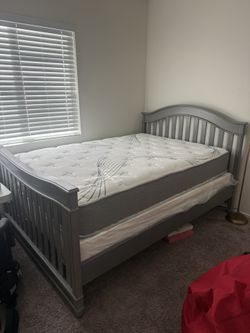 Bed & Side Dresser