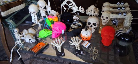 Halloween decorations New 10 each
