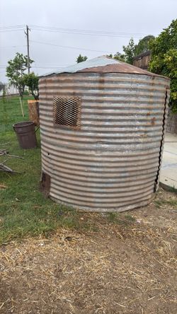 Storage silo