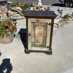 Vintage Wood Side Table/Cabinet