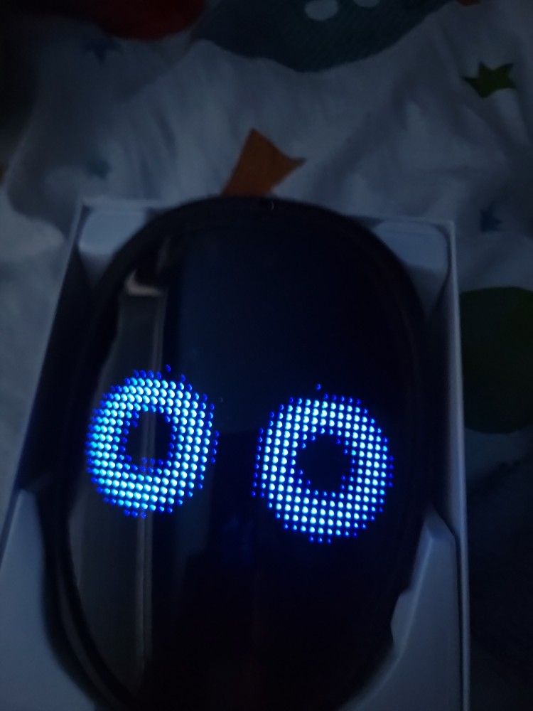 Light Up Mask All Included