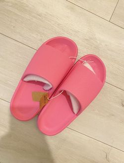 Victoria Secret PINK slides