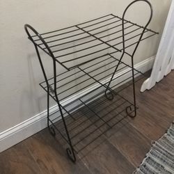 MCM 3 Tier Metal Table/Plant Stand
