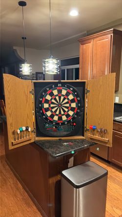 Electronic Dartboard with Wood Cabinet