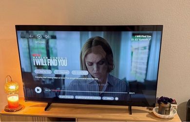 Flat Screen LED TV (Samsung)