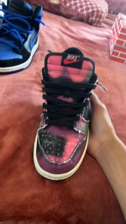 Graffiti dunks