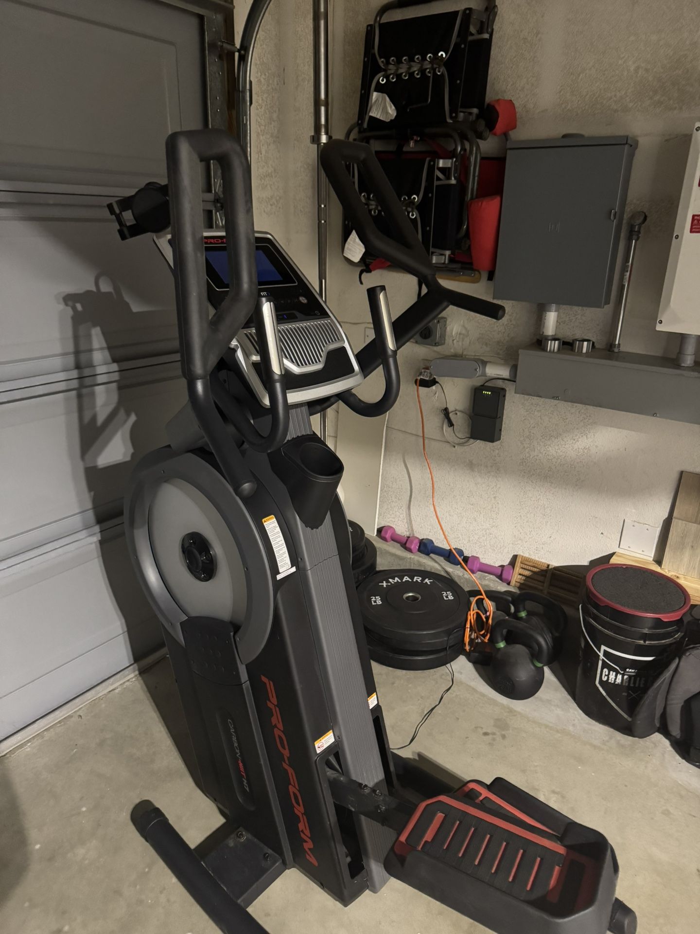 Pro form Carbon fit Hit Elliptical