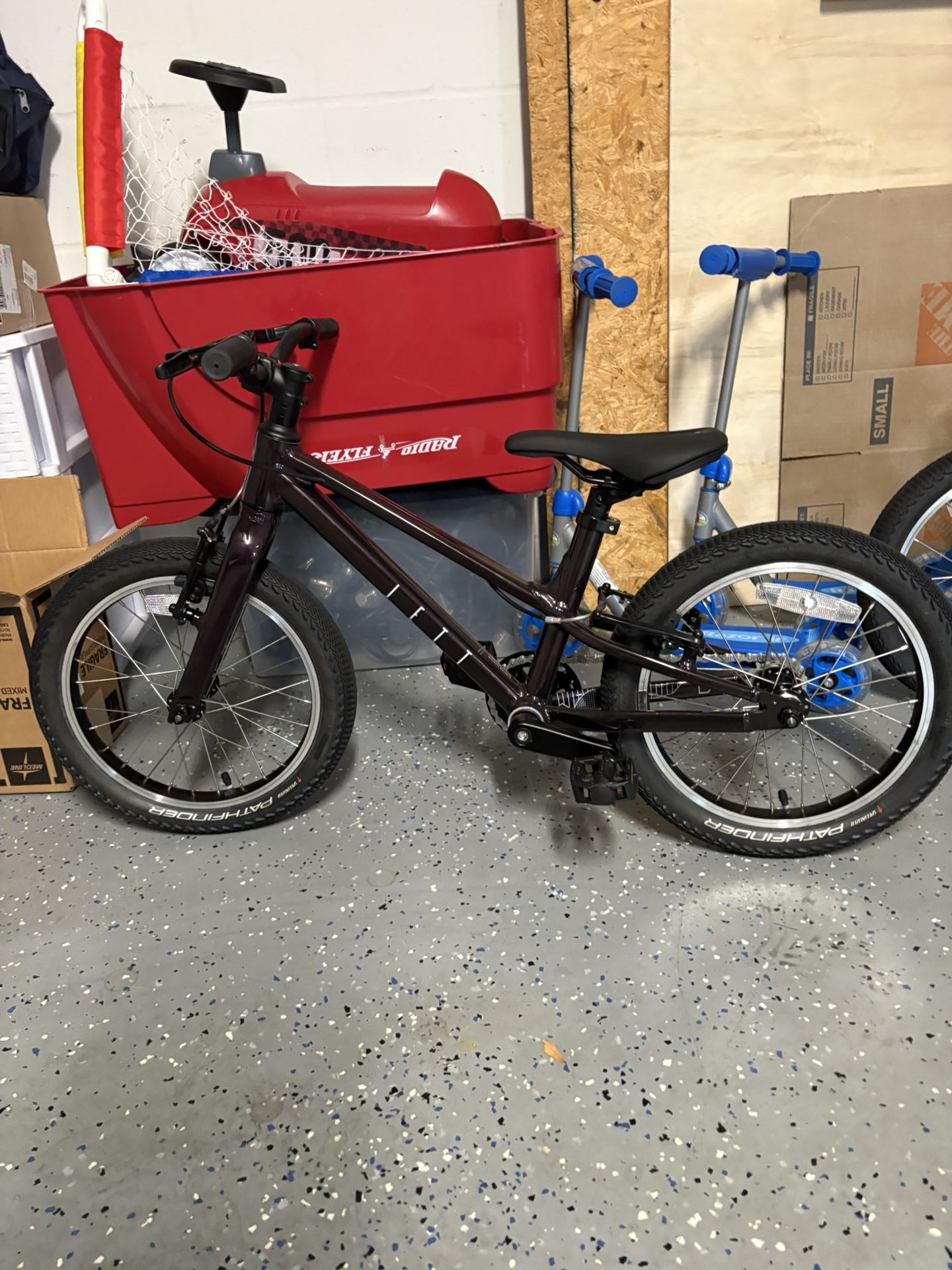 16” Specialized Jett Kids Bike – Purple (Like New)