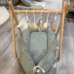 Baby Lounger and Wooden Baby Gym