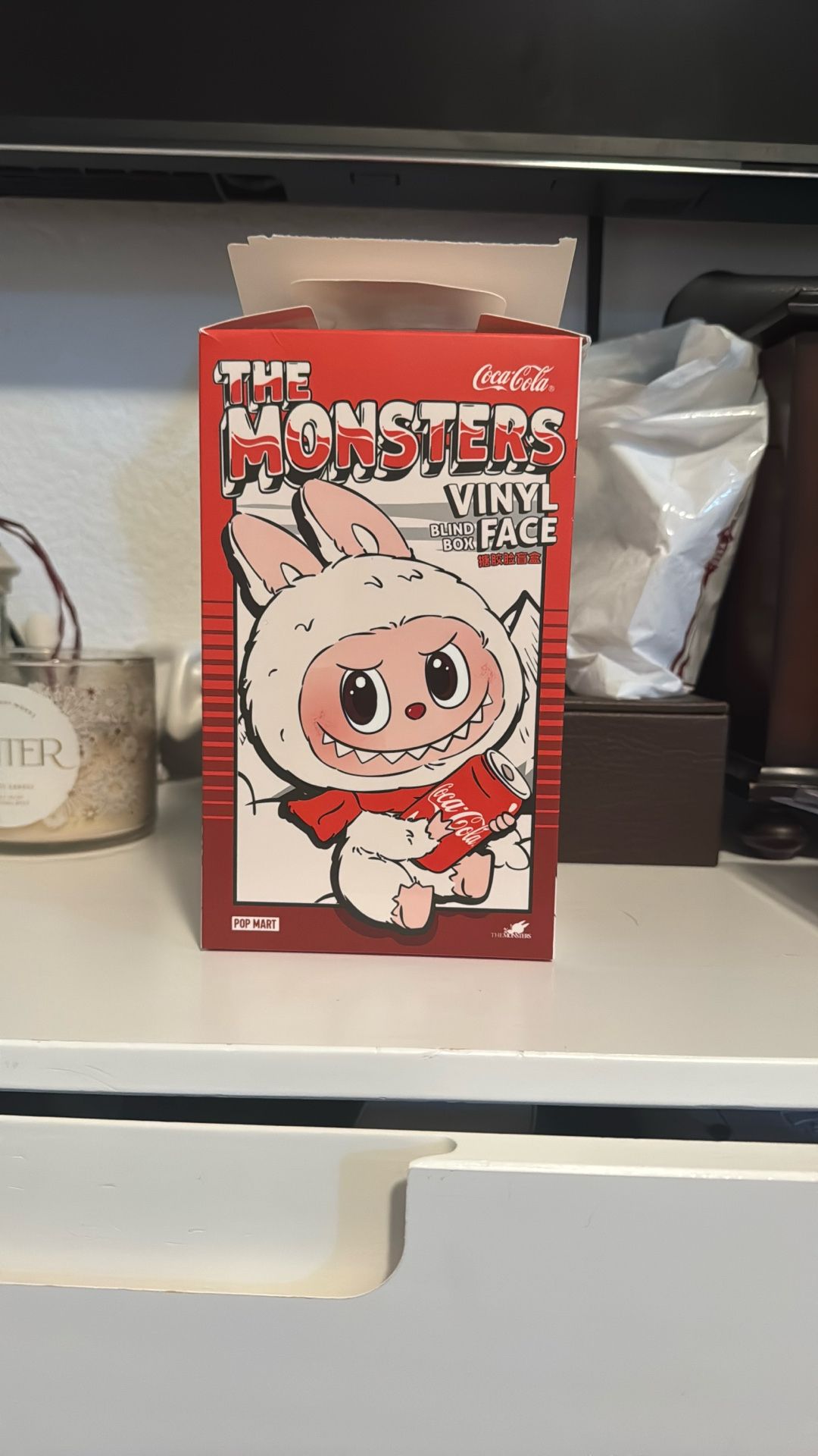 Authentic monsters Vinyl Face Coca Cola