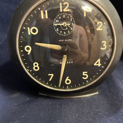Vintage Westclox alarm clock / Big Ben with black case and face / Vintage