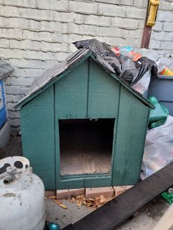 Dog house