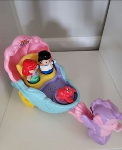 Fisher-Price Little People Disney Ariel Carriage Playset