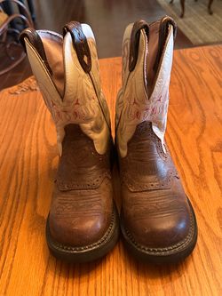 Ladies Justin Cowboy Boots size 7