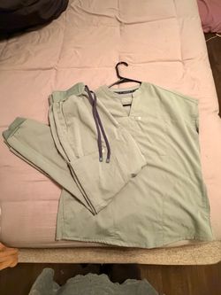 Fabletics Scrub Set Top and Pants