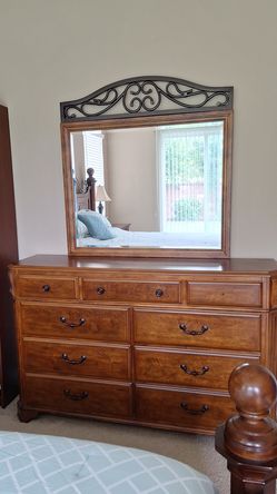 Wood Dresser