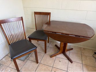 Dining table set