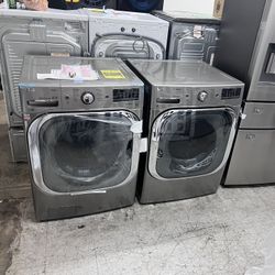 LG MEGA CAPACITY WASHER AND GAS DRYER
