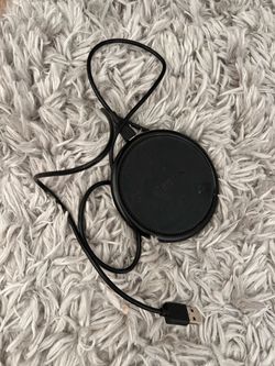 Cell phone charger