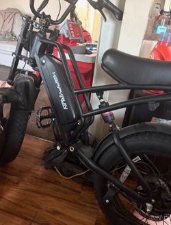 Happy run Electric Dirt Bike Cargo Black City E-bike Tank G50