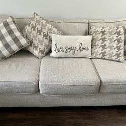 Bful Raymour & Flanigan Couch For $550