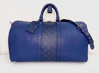 𝐋𝐨𝐮𝐢𝐬 𝐕𝐮𝐢𝐭𝐭𝐨𝐧 𝐊𝐞𝐞𝐩𝐚𝐥𝐥 𝐁𝐚𝐧𝐝𝐨𝐮𝐥𝐢𝐞𝐫𝐞 𝟓𝟎 𝐁𝐚𝐠