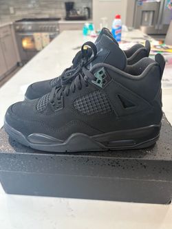 Jordan 4 Black Cat (Real) size 6 youth