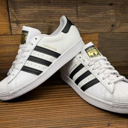 Adidas Superstar Kicks