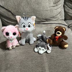 Plushies 