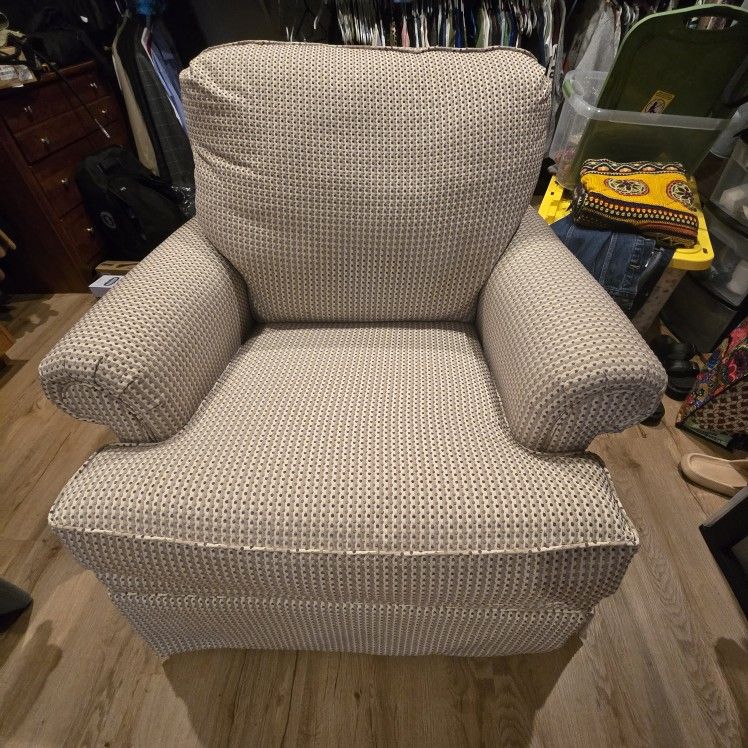 Rocking and Swiveling Nursing Chair for Sale in Portland, OR OfferUp