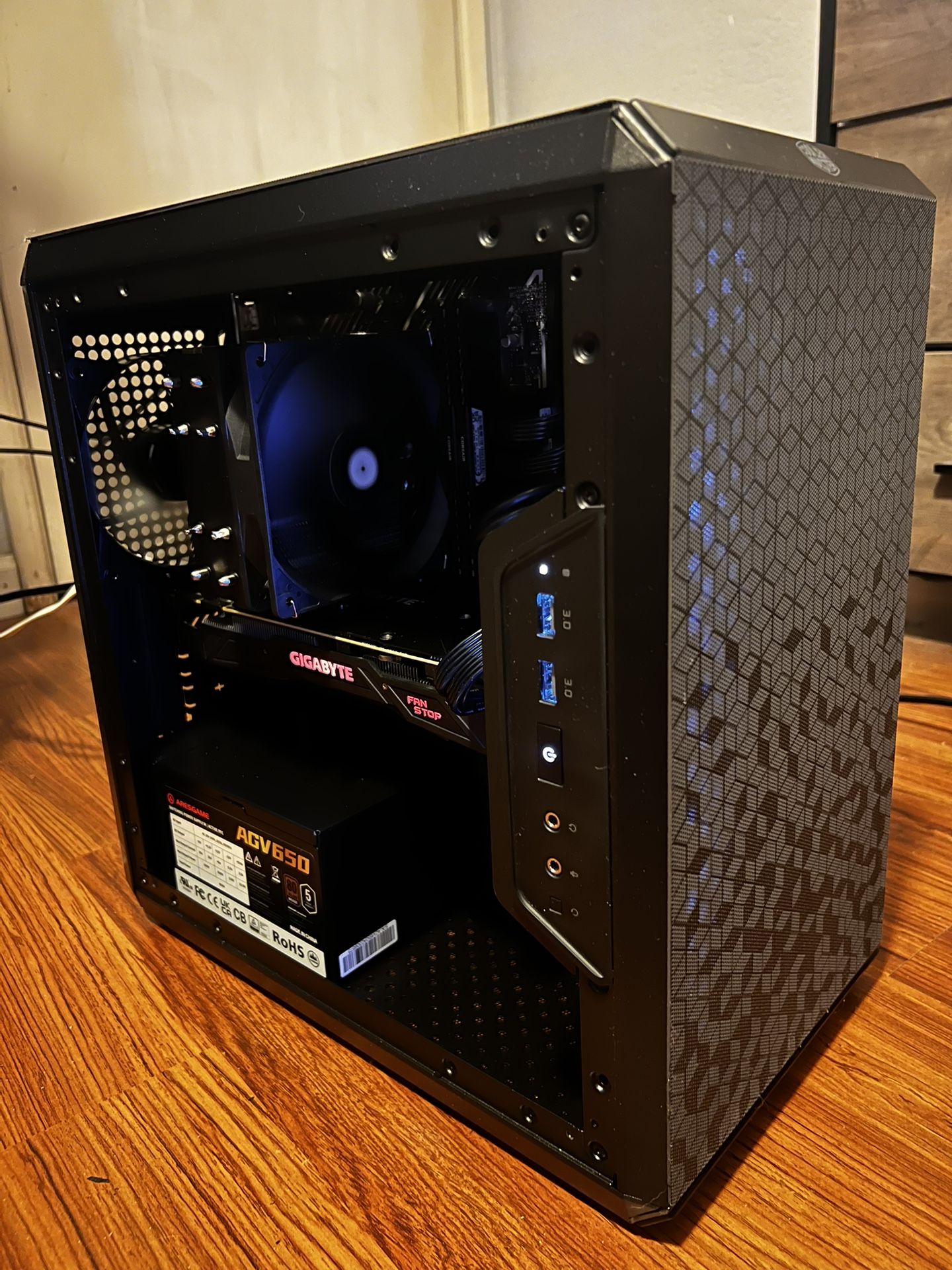 Gaming PC Micro ATX Build