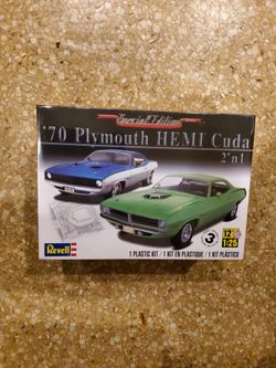 Revell Special Eddition 70 Plymouth Hemi Cuda 2n1 1:25th scale