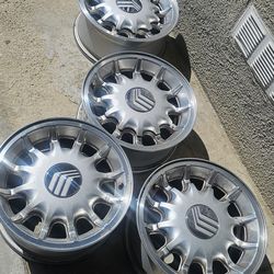 95 Mercury Grand Marquis rims