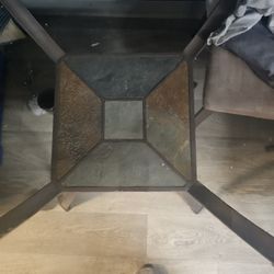 Kitchen Table And 4 Chairs