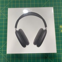 AirPod Maxes (Space Grey 🎧Lighting Port