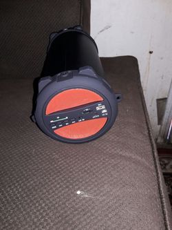 Bocina con Bluetooth y radio