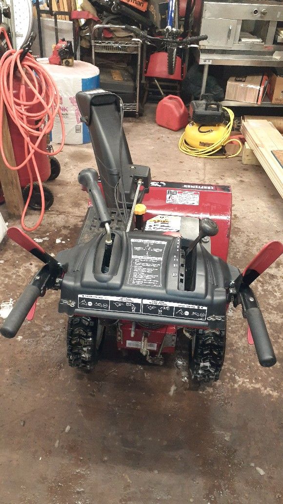 Craftsman 28inch Ez Steer Snow Blower for Sale in Honesdale, PA - OfferUp