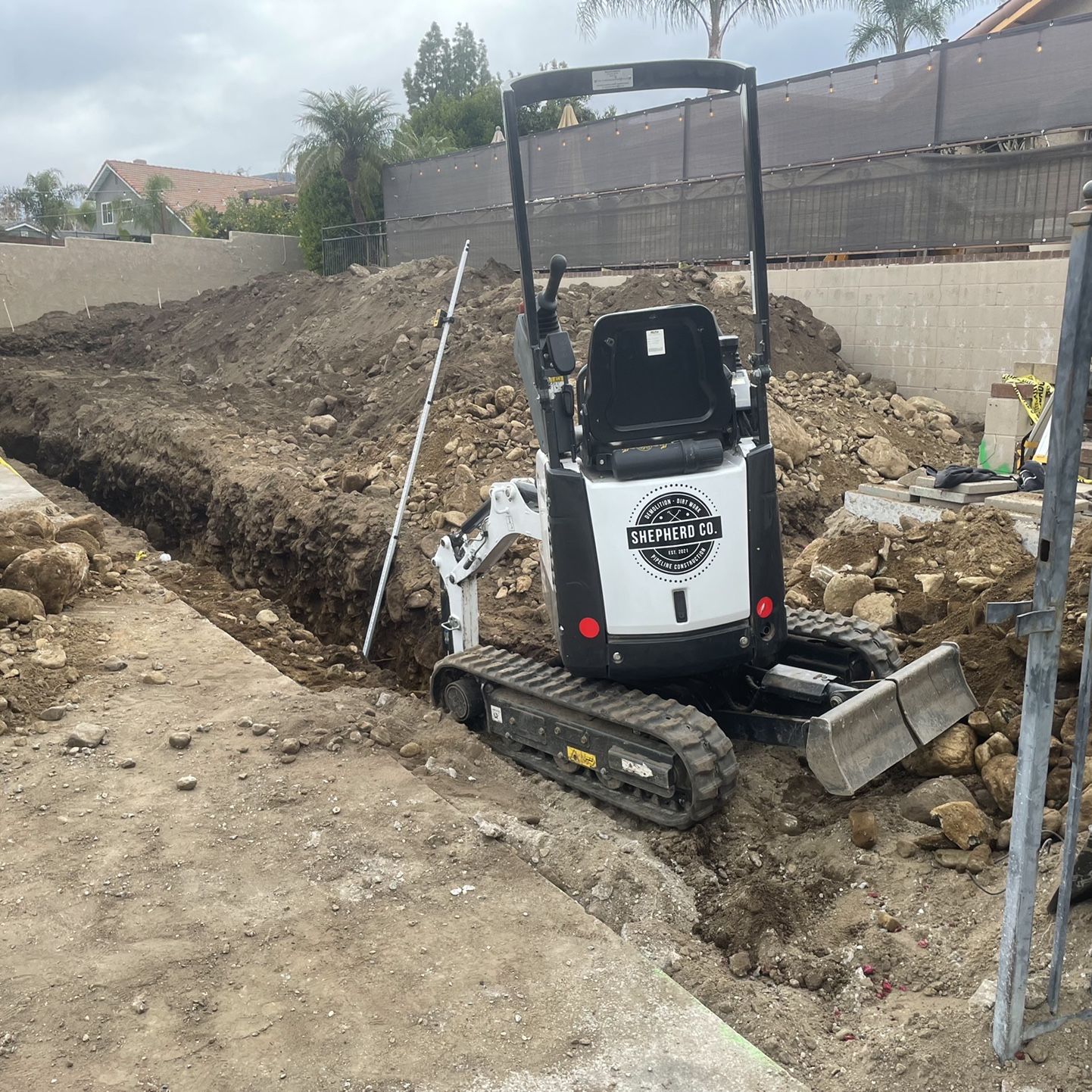 Inland Empire Mini excavator /breaker /trencher/demo/demolition 