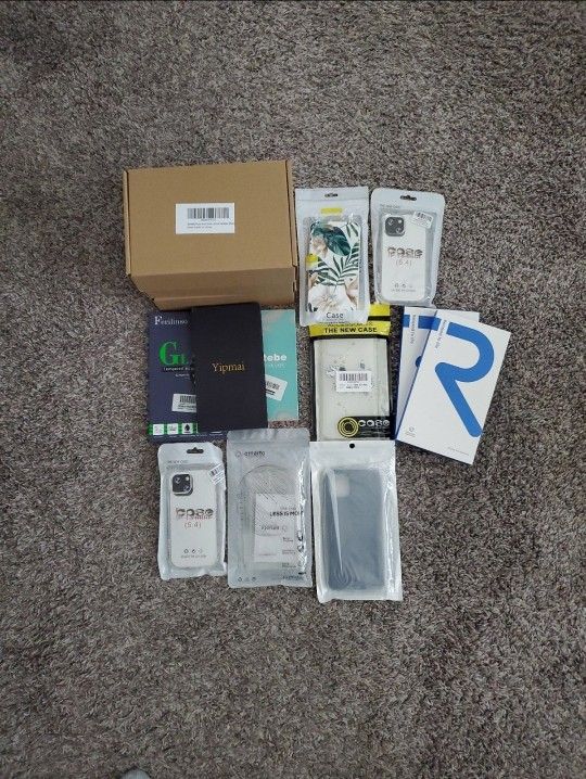 Assortment Of Cellphone Cases
