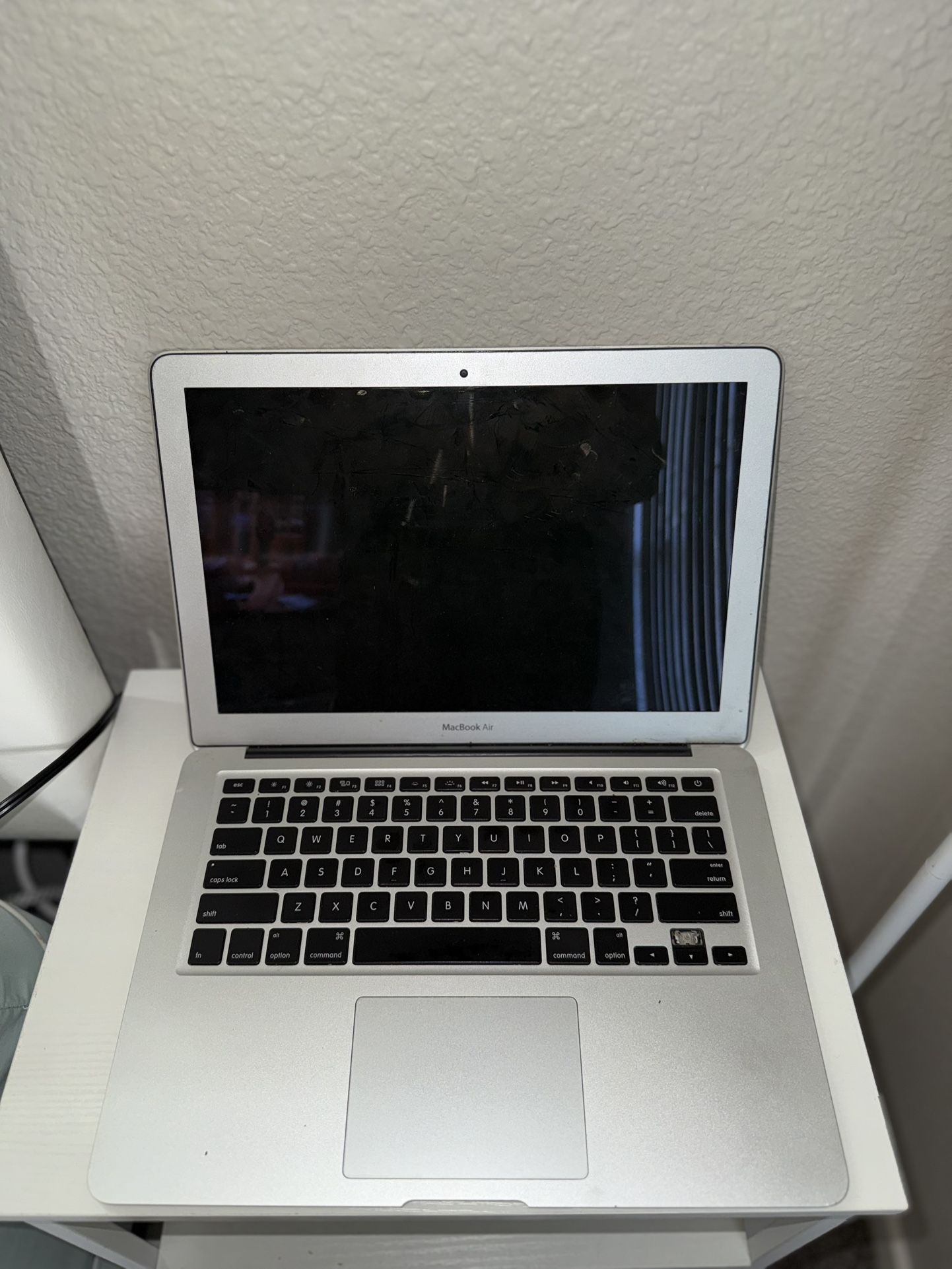 2013 Macbook Air 13”