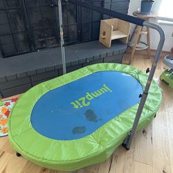 Jump2it kids indoor/outdoor trampoline with handle bar