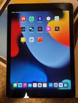 iPad Air 2nd Gen 32gb w Cellular Unlocked