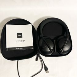 Bose Noise Canceling Headphones 700