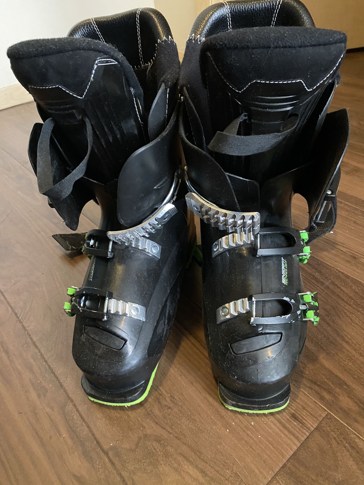 Rossignol Evo 70 25.5 ski boots