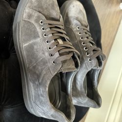 Vince Larsen Men’s Size 11 Gray Suede Sneakers Lace Up Casual Leather Insoles