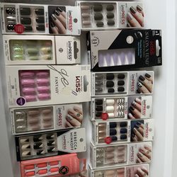 Kiss Press On Nails $5 Each Package New