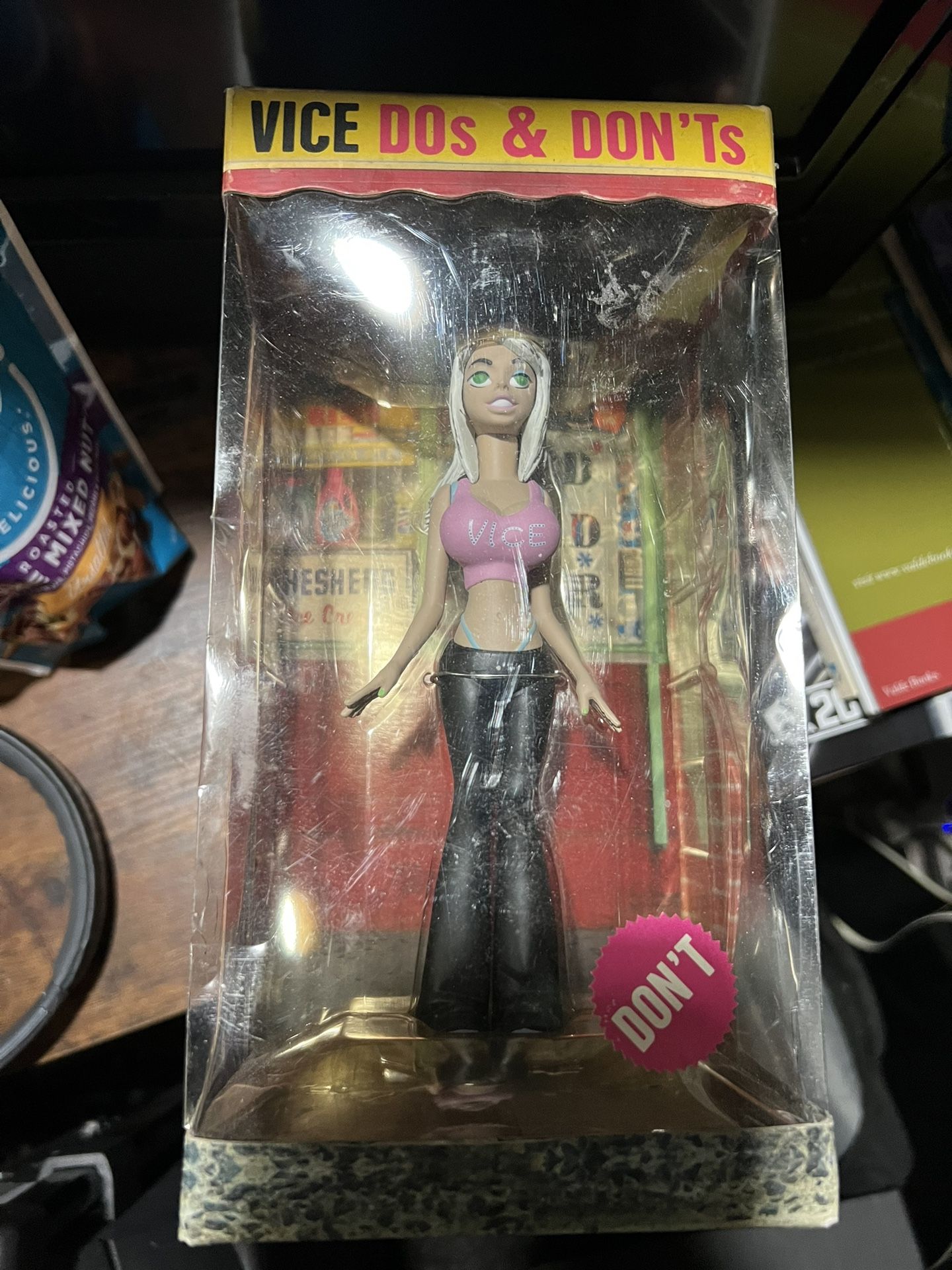 Vice Dos &Don’ts Doll: Becky & Craig